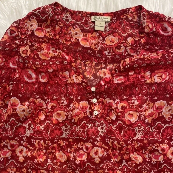 Lucky Brand Flowered, bottom tie shirt, Size Small - Picture 4 of 9